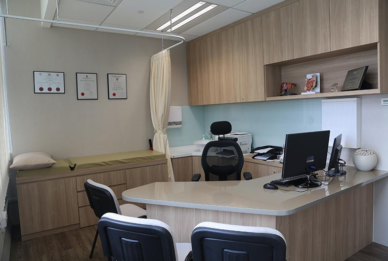 Search & Book Dr.Jarrod Lee Piao